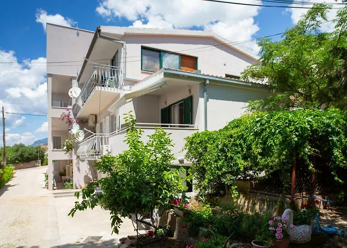 Apartman Pjero 3+2