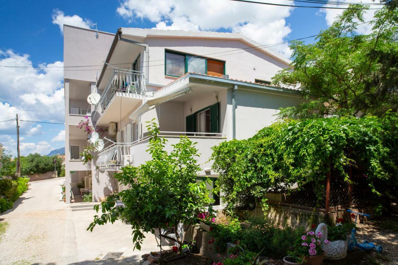 Pjero 3+2 Apartment Makarska